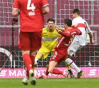 100T力克BRO，Tarzan完成帽子戏法