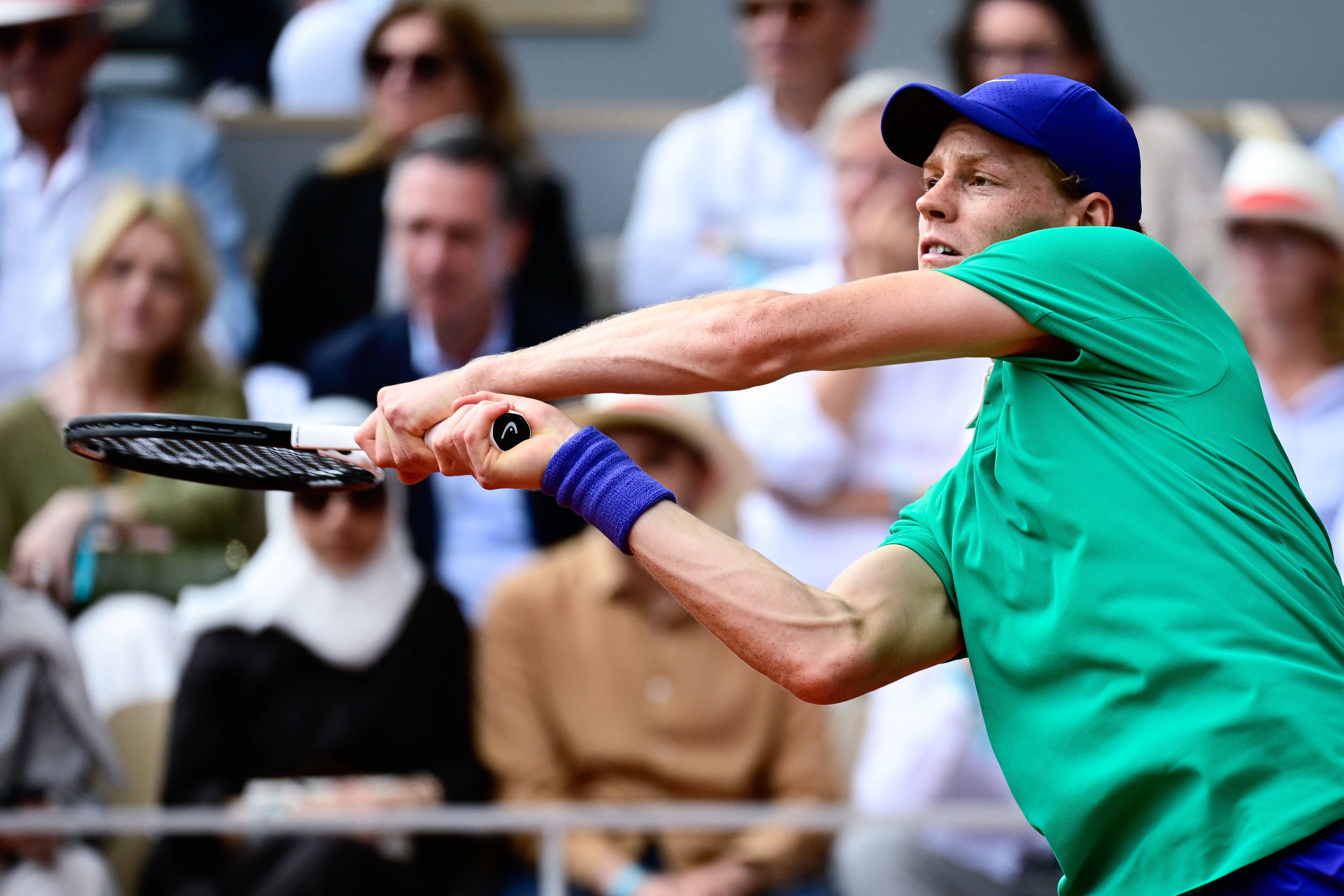 欧洲网球队绝地反击日本网球队，阿尔卡拉斯关键制胜