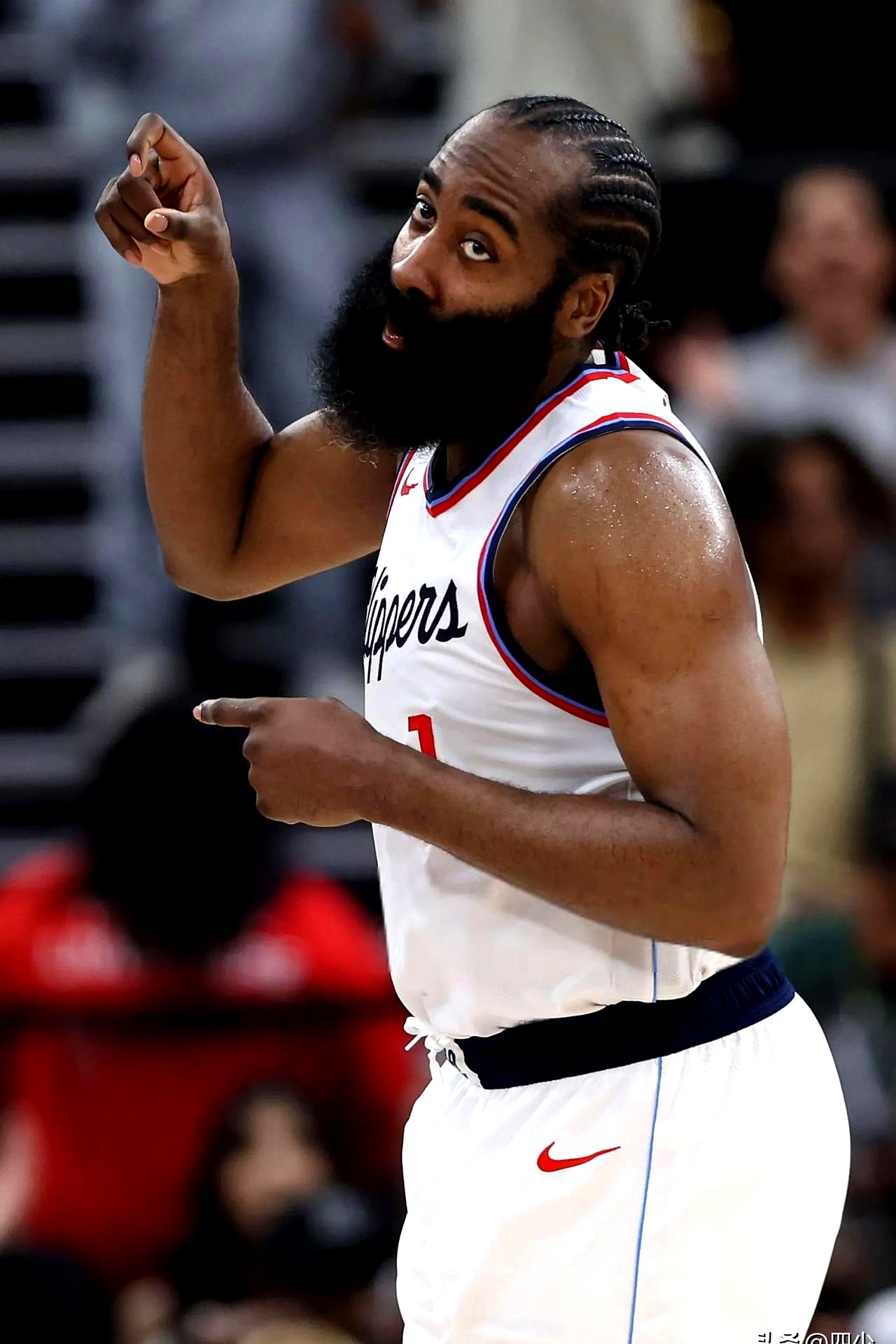 浙江队轻取太阳，哈登高光表现