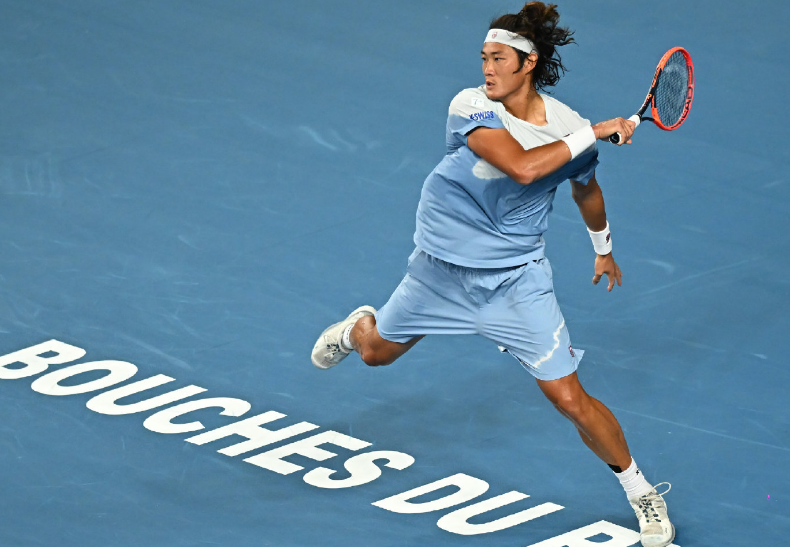 法国逆转马赛，卡拉斯科高光表现