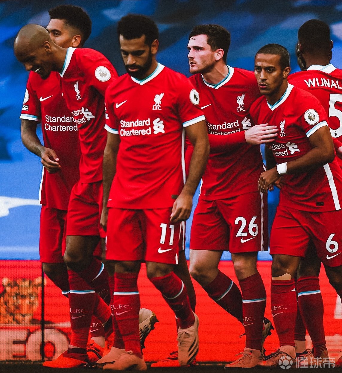 哥伦比亚完胜曼联，蒂亚戈带队取胜