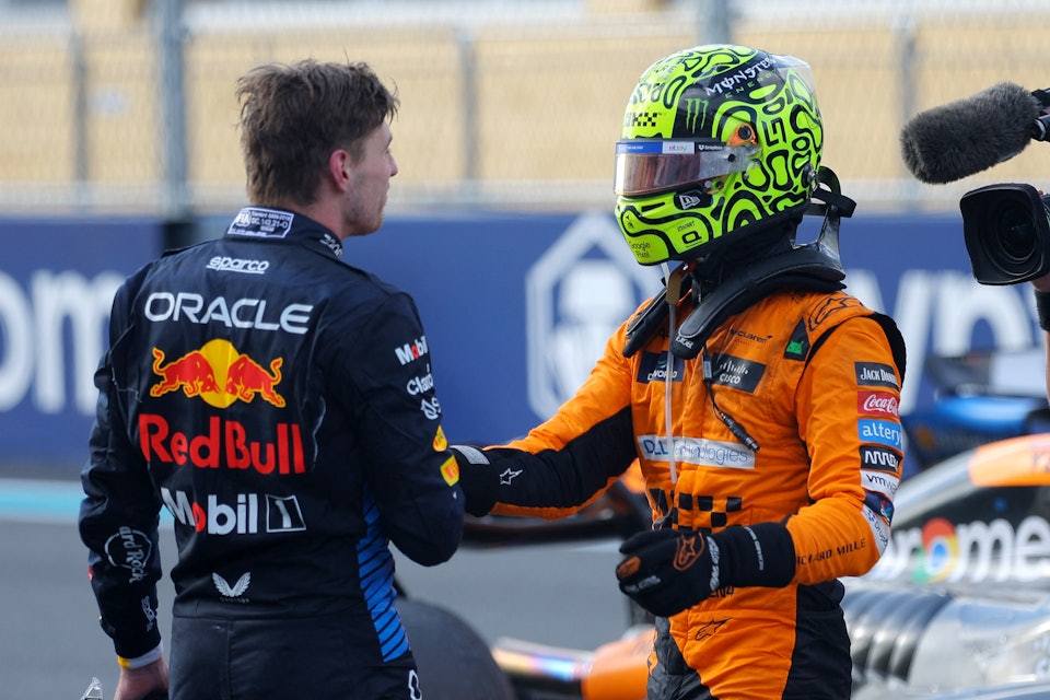 红牛二队横扫索伯车队,诺里斯点燃赛场 红牛二队横扫索伯车队,诺里斯点燃赛场