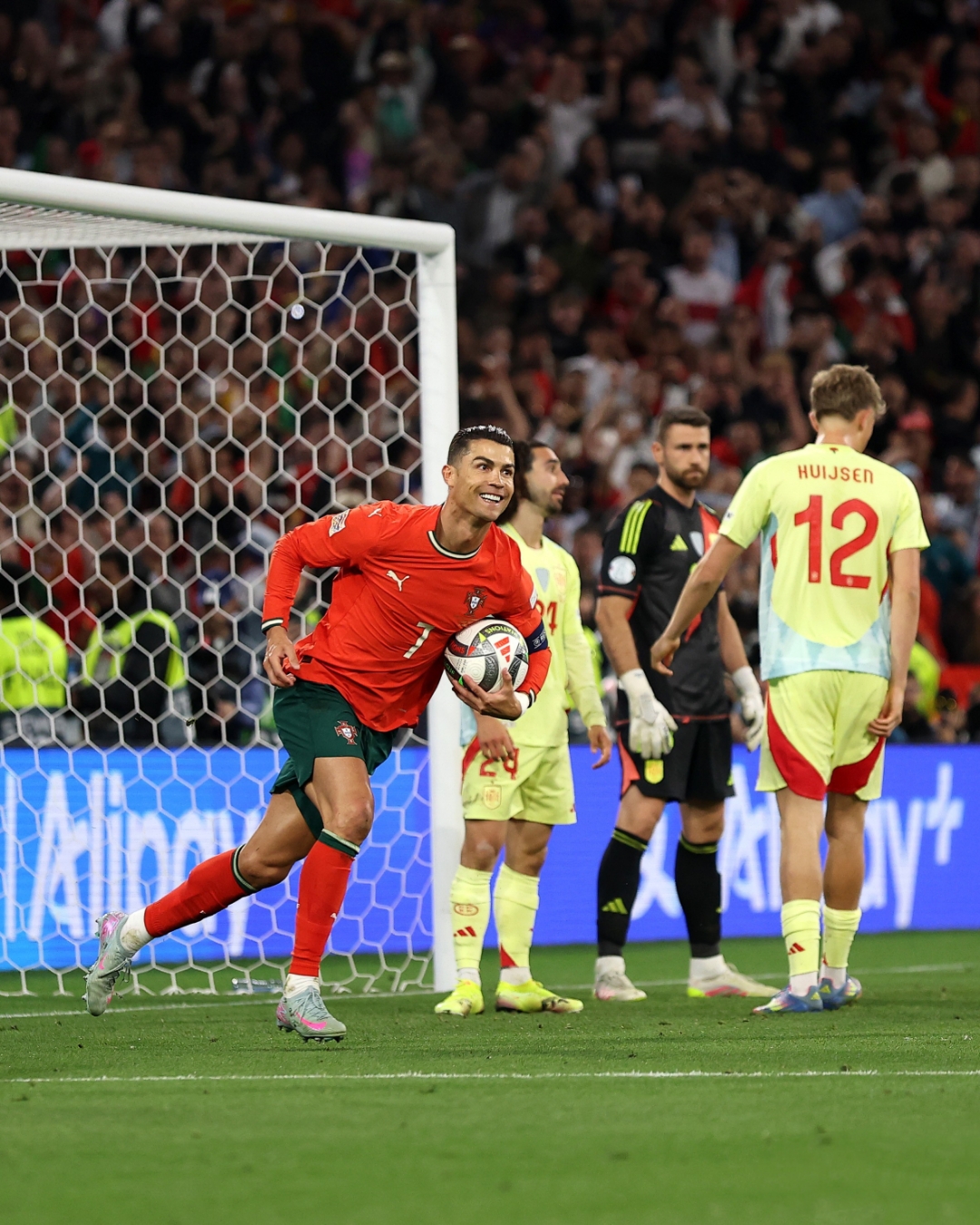 西班牙险胜意大利,晋级欧国杯半决赛 西班牙险胜意大利,晋级欧国杯半决赛