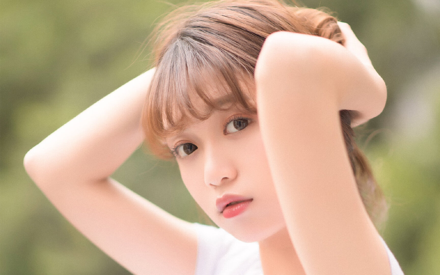 中场与篮筐之间，那些接管比赛的时刻，从来无关球场大小