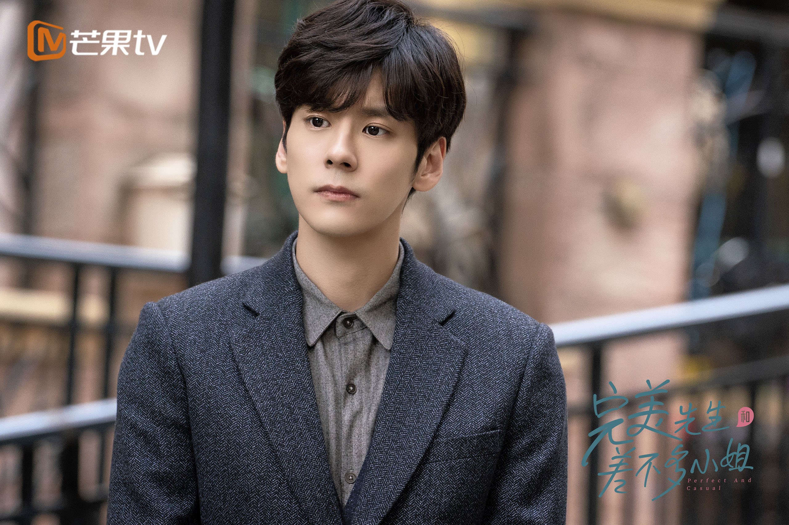 砌筑天空的梅开二度，当阿尔瓦雷斯的爆发点燃了那不勒斯的火山魂