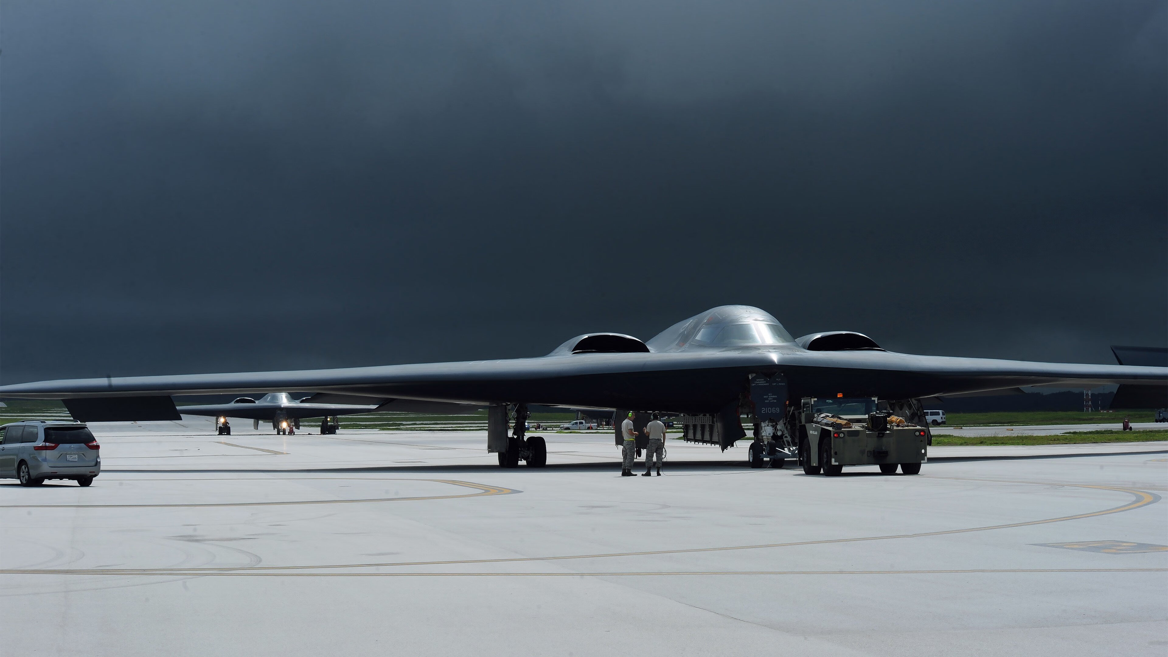 湖人防线被击溃！拉梅洛狂轰33+11+7成破局奇兵，热火上演天赋对决