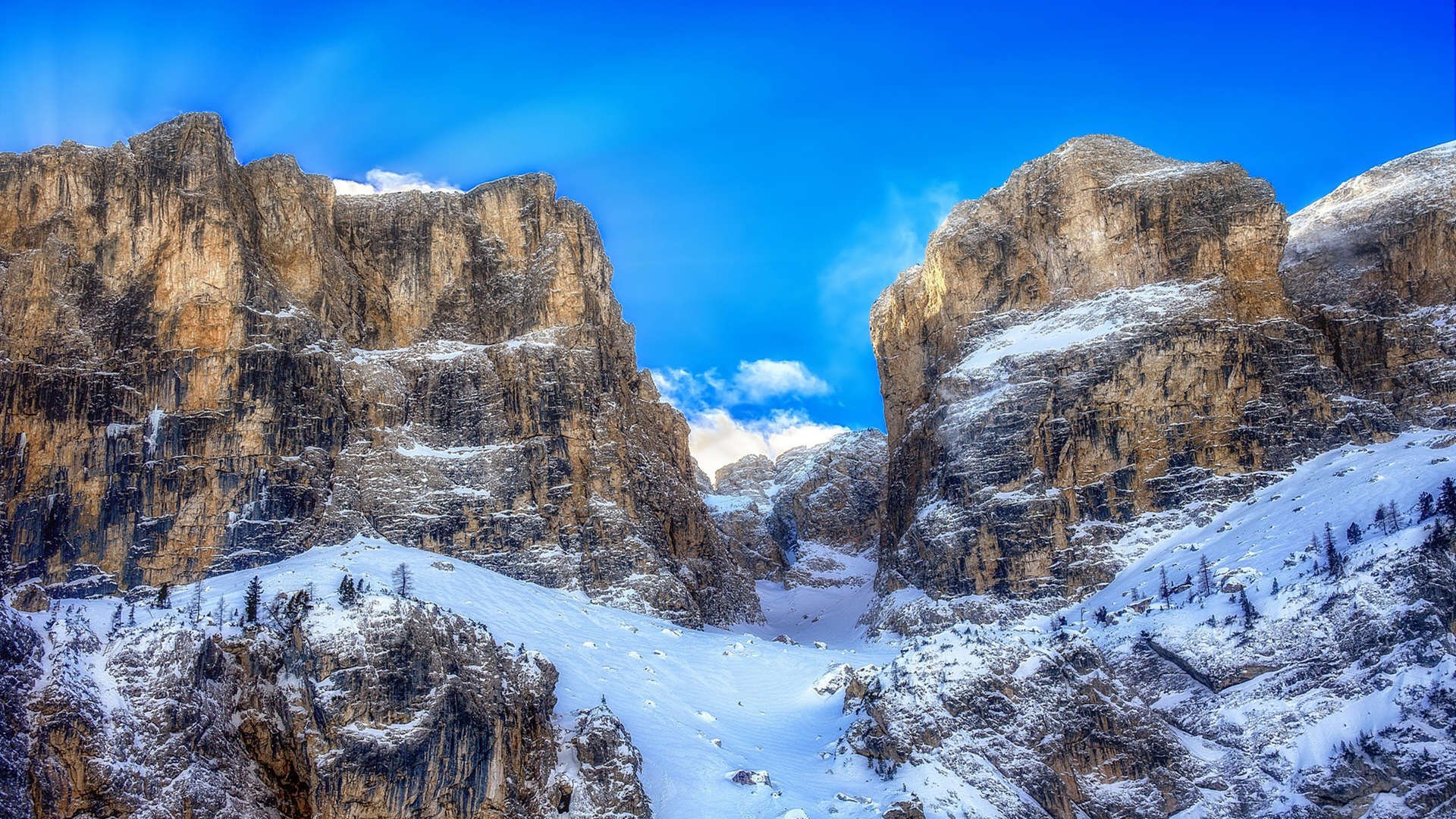 凤凰城新王降临，拉梅洛首秀完美发挥，太阳主场力克独行侠