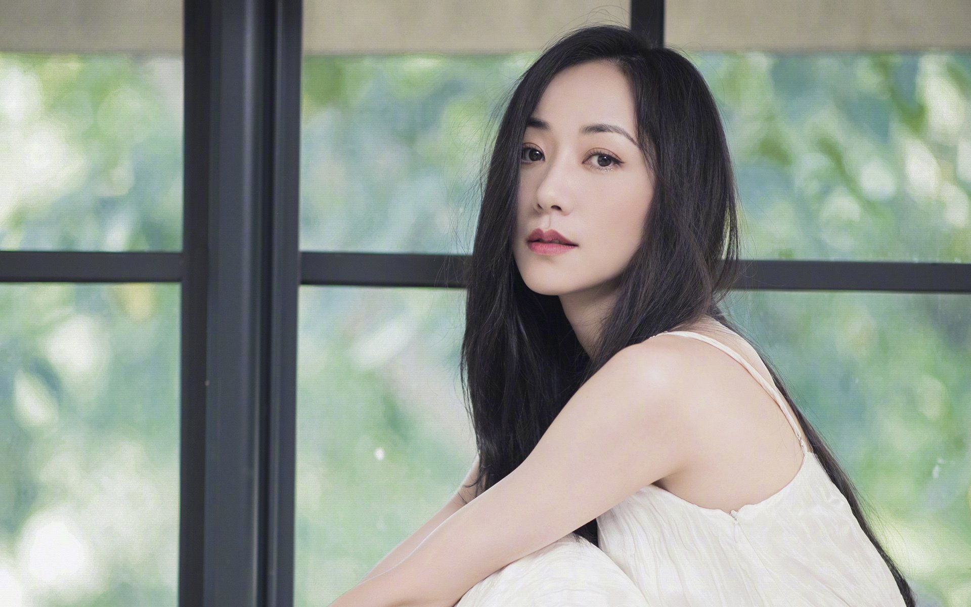 绿军铁卫化身影子刺客！霍勒迪关键攻防助凯尔特人擒获独行侠