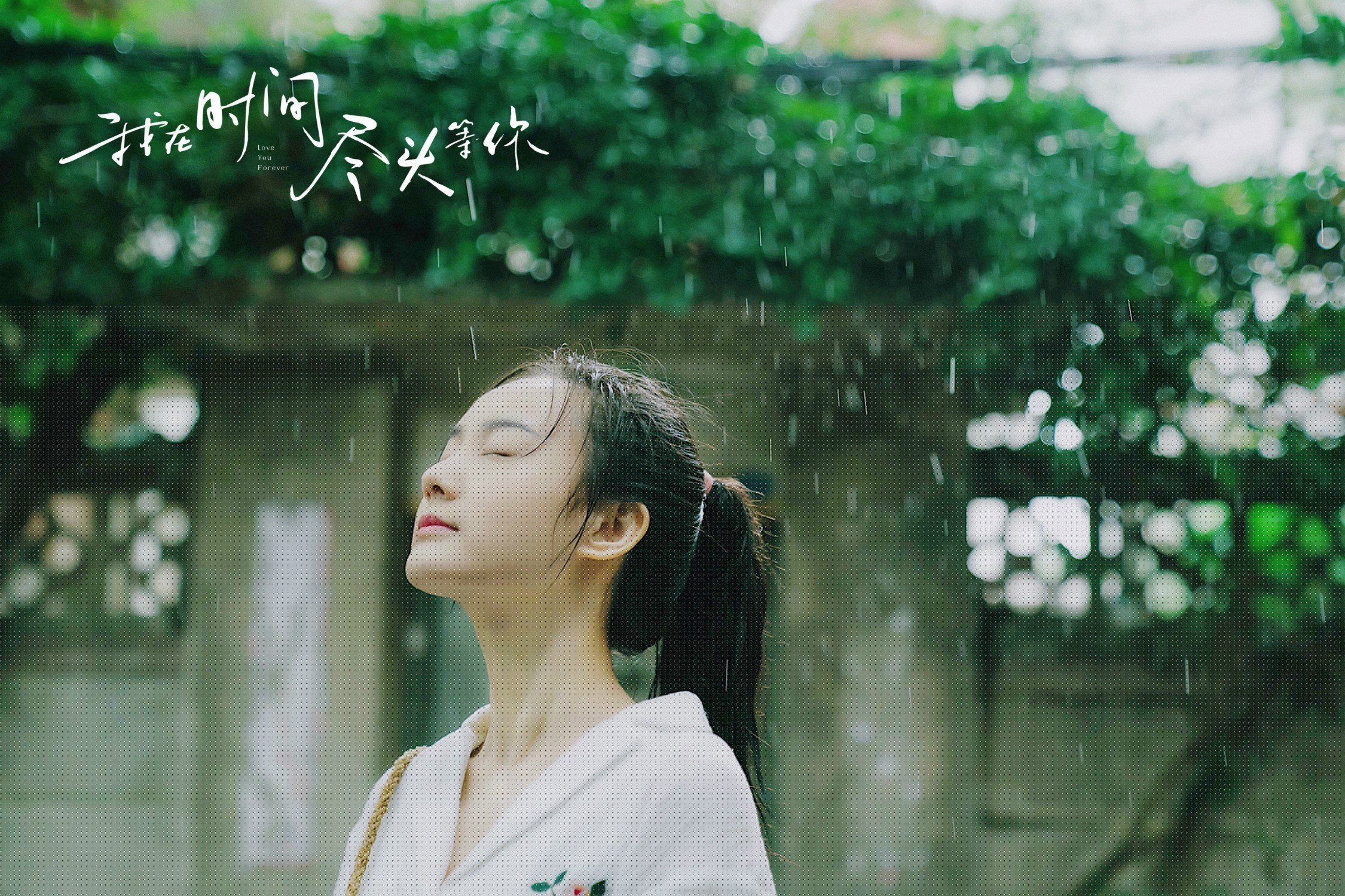 绿茵场的双重奏，西甲国家德比焦点战与丹麦击败挪威的北欧回声