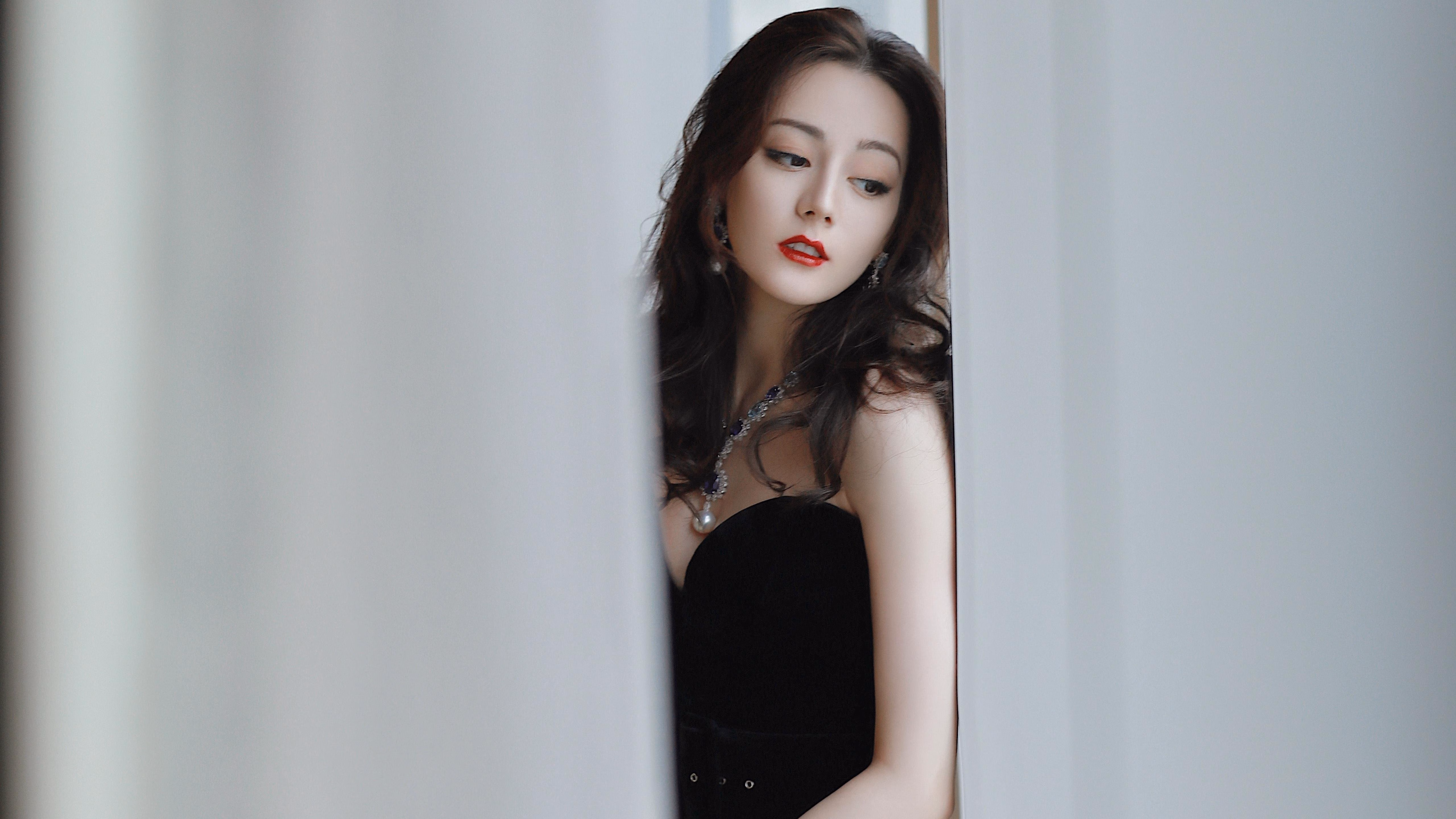 黑色旋风席卷绿茵,穆西亚拉导演逆转奇迹,尼日利亚2026世界杯四分之一决赛击碎哥斯达黎加梦想
